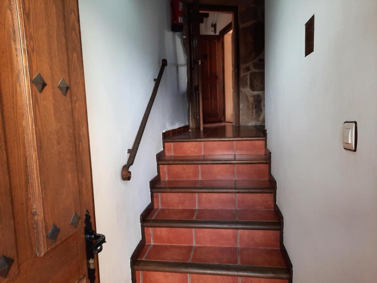 Casa Rural El Cano De Abajo الديانويفا ديل كامينو المظهر الخارجي الصورة